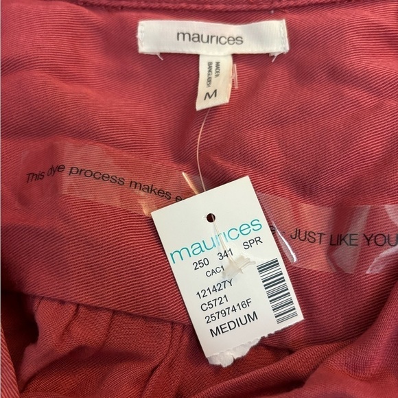MAURICES • NEW Women’s Viscose Button Down Short Sleeve Blouse Pockets Size M - Picture 4 of 6